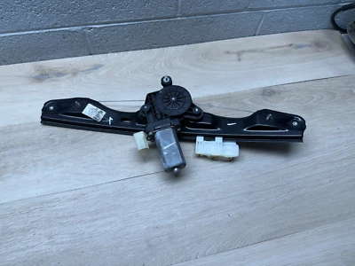  BMW 328I 335I F30 OEM REAR RIGHT PASSENGER SIDE WINDOW REGULATOR MOTOR - Image 1 of 4