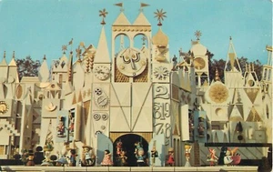 CALIFERIA DISNEYLAND ITS A SMALL WORLD VISTA POSTAL DE COLECCIÓN - Imagen 1 de 2