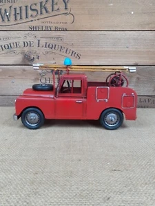 Red coloured vintage style 4x4 Landrover Fire Truck made from metal tin - Picture 1 of 15