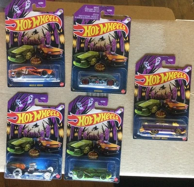 Hot Wheels Halloween 2024 Set Completo 5 Auto DXT91 Nuovo- Vd Foto Box Con Segni - Immagine 1 di 4