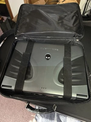 Alienware D9T / m7700 Vintage Gaming Laptop Fully Tested Original Papers,drives￼ - Image 1 of 2