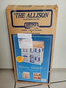 Kit de casa de muñecas de madera Artply The Allison vintage no. 77 Hecho en USA Caja Original - Imagen 1 de 11