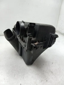 01-05 LEXUS GS430 BASE 4.3L RWD AT AIR CLEANER BOX - Picture 1 of 12