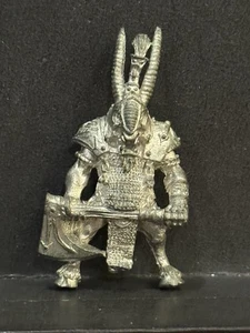 Warhammer Fantasy Metall Chaos Beastmen Bestigor Champion / Held Nr. 2 - Bild 1 von 2
