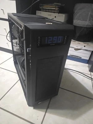 PC para juegos personalizada 16G Rx6800xt 12ª generación i9 64 GB DDDR4 3 TB ALMACENAMIENTO Foto 1 de 4