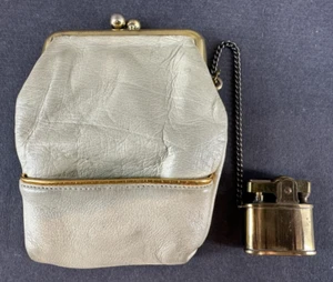 Feuerzeug Zigarettenetui Leder Geldbörse Coin Kiss Verschluss Gold Weiß Vintage - Bild 1 von 9