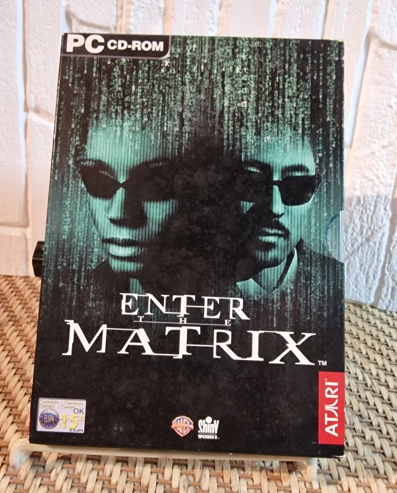 Enter the Matrix Pc Game (2003) - Complete with Original Box and Manual - Image 1 of 4