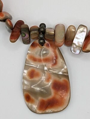 Silpada 项链已停产 Abolone 贝壳,非常罕见的 HTF — 第 1/4 张图片