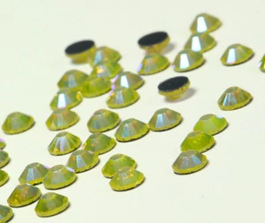 Hotfix LIME AB SS30 Basic Stückzahl wählbar Gelb irisierend Aufbügeln Glas - Picture 1 of 18