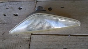 BMW E46 M3 325ci 330ci RIGHT PASSENGER TURN INDICATOR SIDE MARKER 63136920732 - Picture 1 of 5
