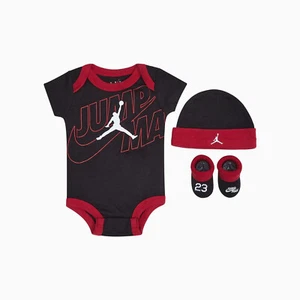 NIKE JORDAN JUMPMAN 3-TEILIGES SET NEUGEBORENE 0-6 MONATE BODY ANZUG - MÜTZE - STIEFEL - Bild 1 von 3