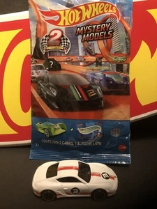2021 Hot Wheels Mystery Models Series 2 Porsche Cayman S Sealed Bag - Picture 1 of 7