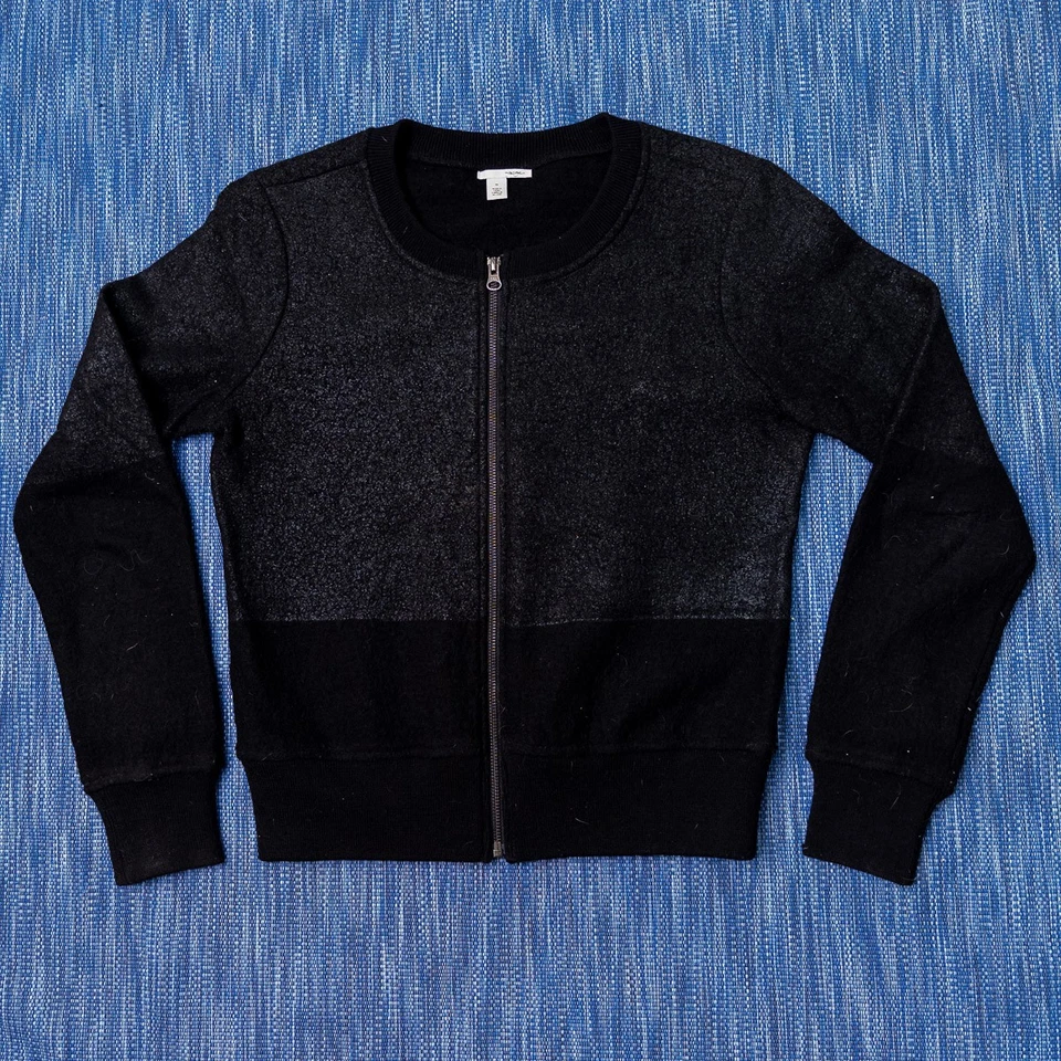 Chaqueta Bomber Halógena Para Mujer Talla Mediana Gris Negra Cremallera Lana Merino Moderna Foto 1 de 4