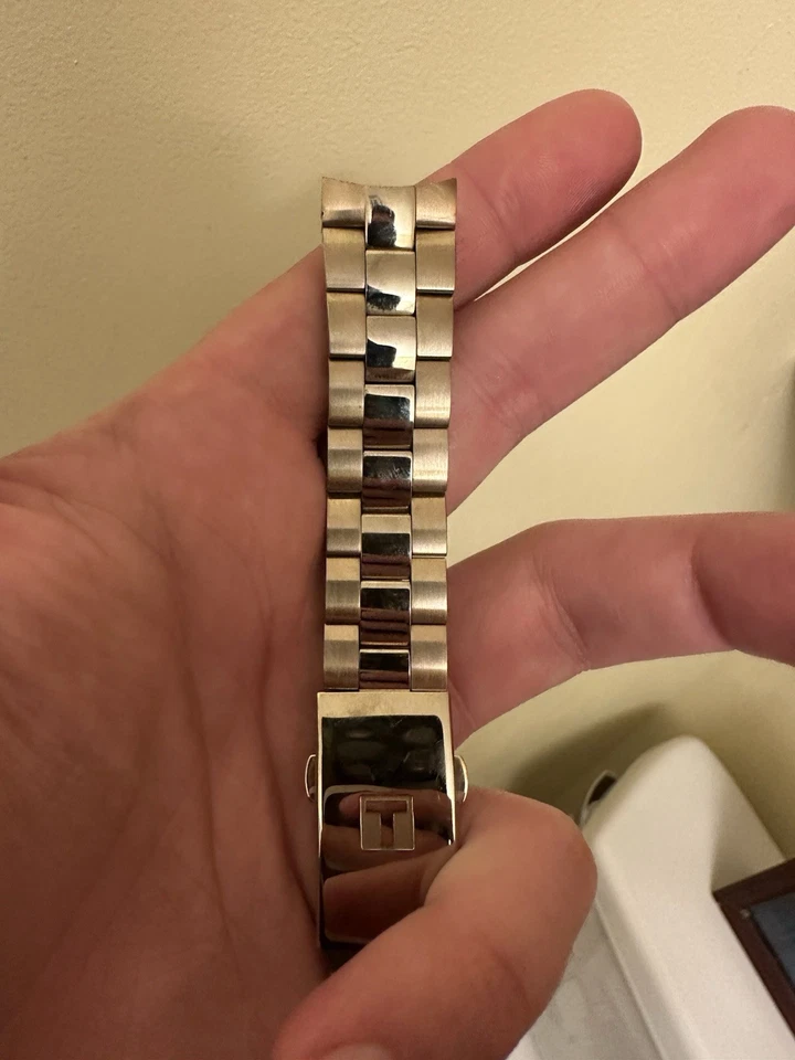 Correa de reloj para mujer Tissot chapada en oro rosa 19 mm Foto 1 de 3