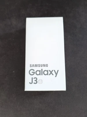 Samsung Galaxy J3 SM-J320F/DS - 8GB - Schwarz Smartphone neu und OVP  - Bild 1 von 4