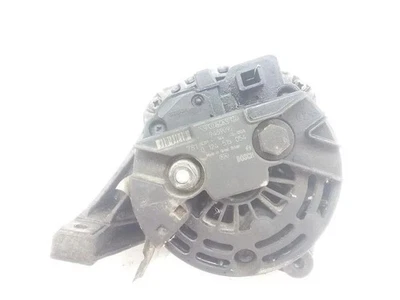 VOLVO V70 II SW Alternator Generator 8251071 2.40 Diesel 120kw 2003 20331390 - Immagine 1 di 3