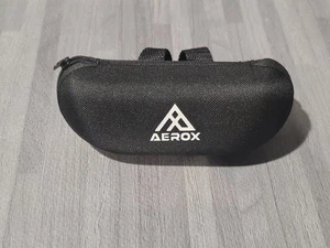 ⭐⭐⭐⭐⭐ Sunglasses Hard Zipper Case w/ Bike Strap, Clip & Protective Pouch - Picture 1 of 4