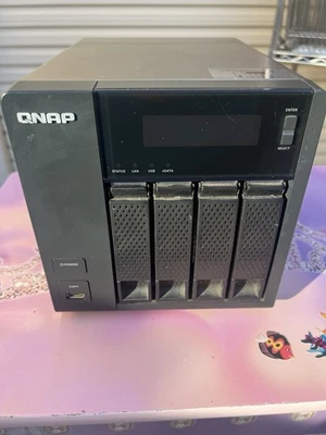 QNAP Network Attached Storage TS-419P II - image 1 of 4