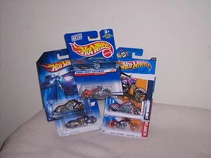 HOT WHEELS - BIKE LOT - 5 DIFFERENT VARIATIONS - SOME OLDER BLUE CARDS - NEW - Picture 1 of 3