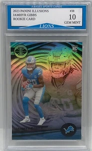 2023 Panini Illusions Jahmyr Gibbs Detroit Lions Rookie Card #38 Gem Mint 10! - Foto 1 di 1