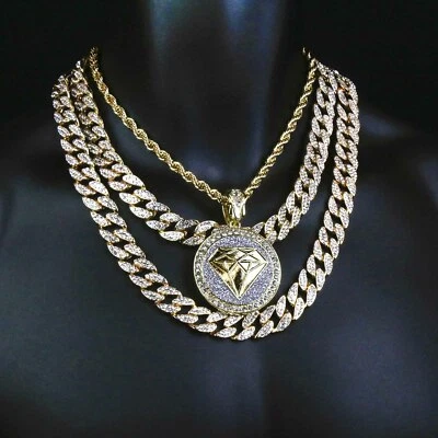 Colgante Chapado en Oro XL Forma D Circonita Cúbica 20", 24" Cadena Cubana 20 Cuerdas Foto 1 de 4