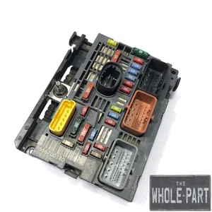 2008-2015 Peugeot 3008 Citroen C5 BSM-R02 Fuse Box 9666700180 - Picture 1 of 4
