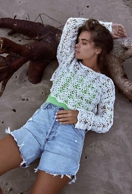 Free People Ladies Baggy Tomboy Denim Shorts Size 28 Blue - Image 1 of 2