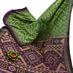 Vintage Sari Green &Purple Hand woven Sambalpuri Ikat Saree Pure Silk Fabric 5yd - Picture 1 of 24