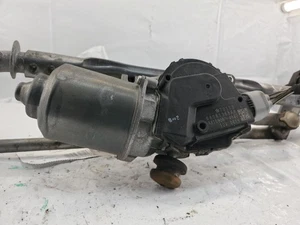 Motor limpiaparabrisas compatible con 13-16 DART 1338220 - Imagen 1 de 12