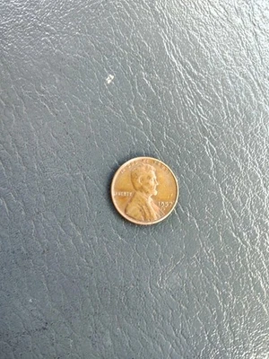 Lincoln Wheat Penny 1957 D) (error como nuevo) EE. UU. Centavo.  Error 9, B&E Foto 1 de 2