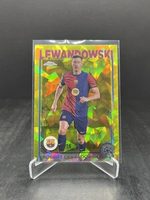 2024-25 Topps Chrome Sapphire UEFA Soccer Robert Lewandowski Yellow 34/75 #200 - Bild 1 von 2