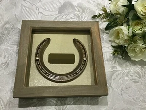 REAL HORSESHOE in NATURAL WAXED WOOD BOX FRAME & Personalised Engraved Plaque  - Picture 1 of 9