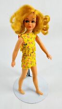 Vintage Skipper Doll w/Floral Outfit (1969, Mattel Barbie)