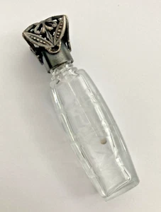 La Castillere Cut Glass Purse Perfume Bottle France Vtg 3 inch 20's w felt pouch - Picture 1 of 13