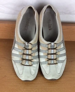 Skechers Slip On Beige / Tan Suede Lace Up Athletic Shoes Womens Size 9.5 Brown - Picture 1 of 8