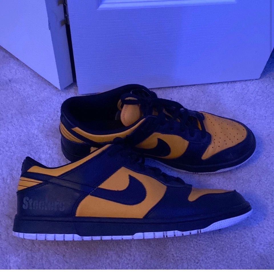Steelers Nike Dunks Raro NFL Nike Id Steelers Dunks 1/1 Foto 1 de 4