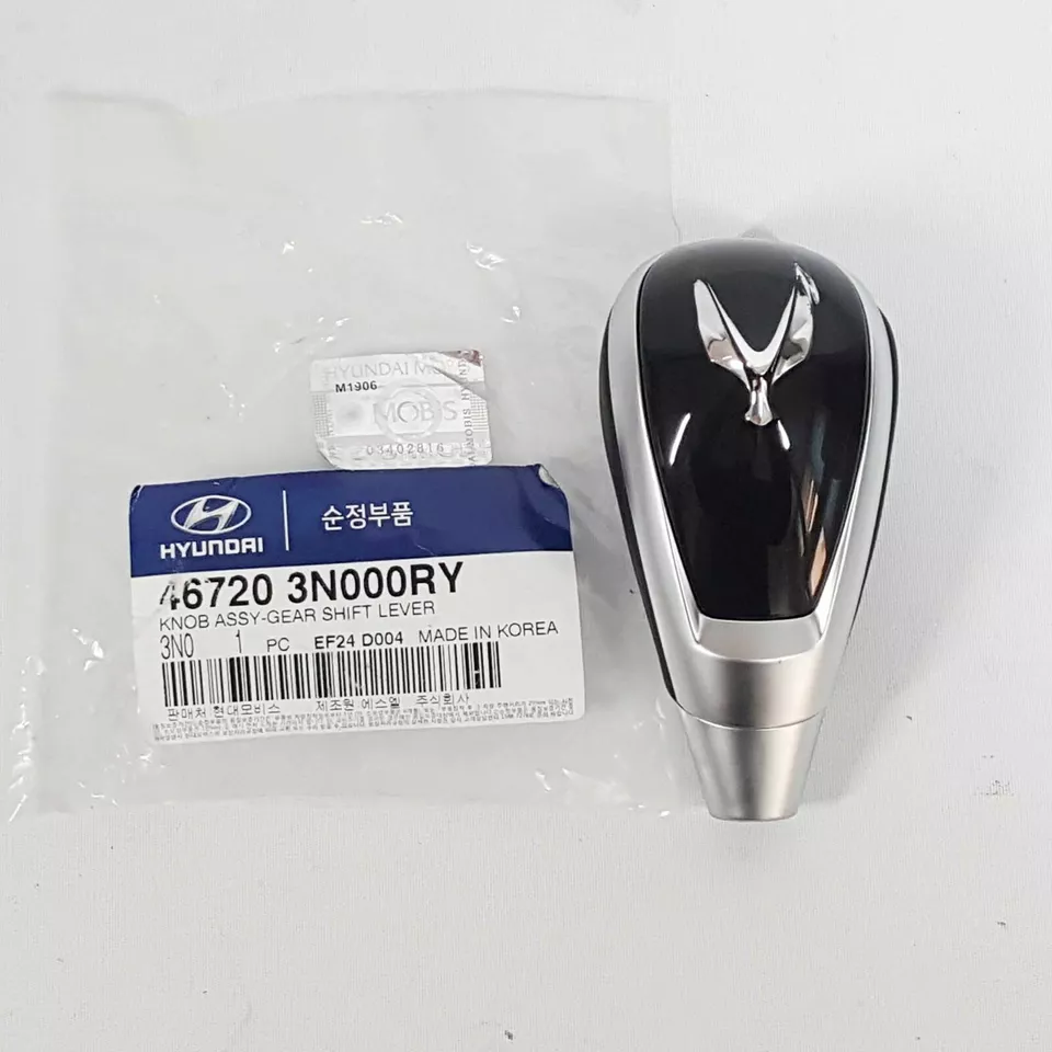 Genuine 467203N000RY Gear Shift Knob For HYUNDAI SANTA FE 2006-2012 - Image 1 of 4