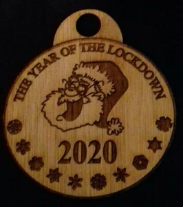 4 x Christmas tree bauble Year of the Lockdown 2020 wood Santa Clause memento - Picture 1 of 1