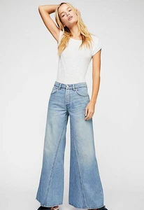 Free People NIB Size 25 XS Martha Extreme Wide-Leg Denim Jeans NEW - Picture 1 of 8