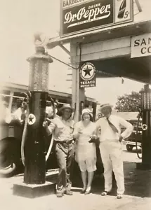 Texaco Service Station Dallas Texas 1930s POSTER 24 X 18 Inches WALL ART - Picture 1 of 2