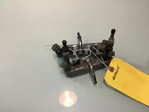 15-17 Subaru Legacy 2.5L Left & Right Fuel Rails W/ Injectors Pair OEM E - Picture 1 of 7