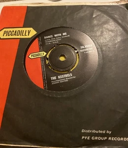 The Kestrels - Dance With Me / I Want You VG+ Rare Beat - Picture 1 of 2