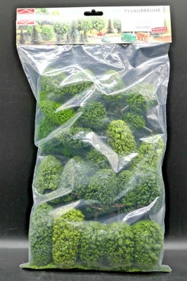 HO Busch Deciduous Tree Assortment (25) #6487 - Image 1 of 4