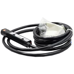 14102R6513 Eaton/Cutler Hammer Reflective Photoelectric Sensor -SA - Picture 1 of 2