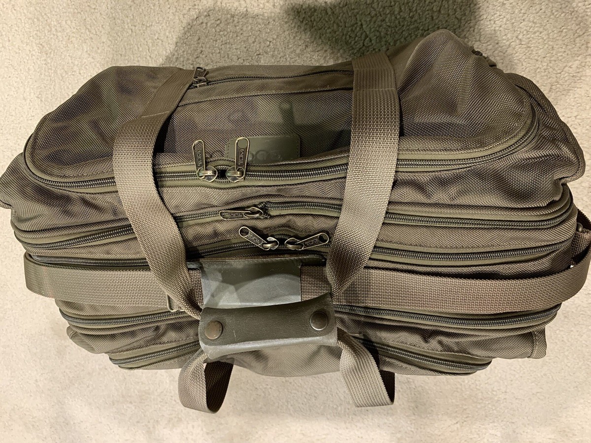 Tumi Green Duffle Bags for sale | eBay Tumi Green Duffle Bags for sale | eBay