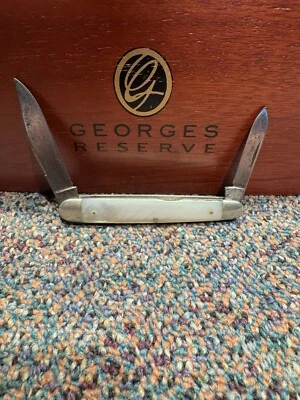 Navaja de bolsillo Case XX 1940-1965 con mango de perla Foto 1 de 4