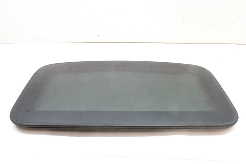 2007 HONDA PILOT SUN ROOF GLASS SUNROOF TINTED OEM 05 06 07 08 - Image 1 of 4