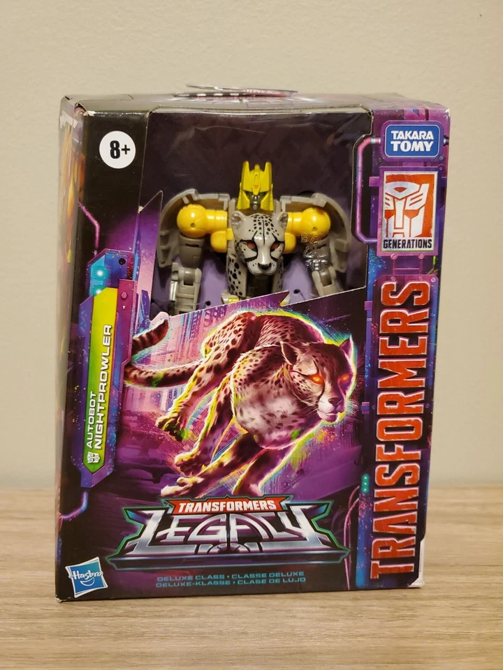Hasbro Takara Tomy Transformers Legacy Autobot Nightprowler