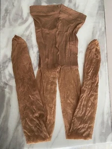 NEW! Tan Nude 15 Denier Womens Shine Sheer Pantyhose Tights Stockings Size M - Picture 1 of 4