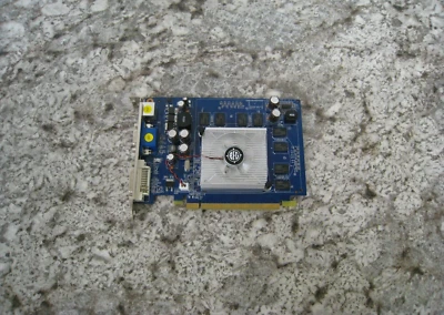 BFG BFGE851024GTE GeForce 8500 GT 1GB PCI-E VGA DVI scheda video grafica usata - Immagine 1 di 4